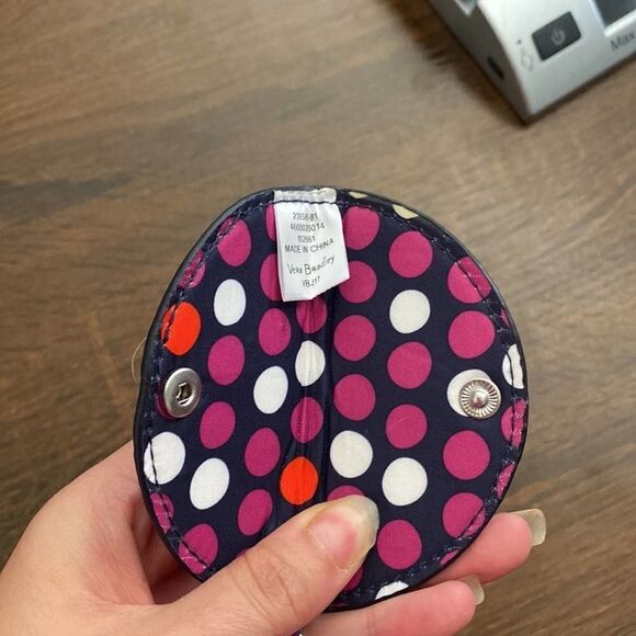 NWT Vera Bradley Iconic Cord Keeper Butterfly Keeper - Picture 5 of 8